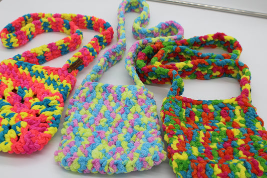 Crochet Cell Phone Bag